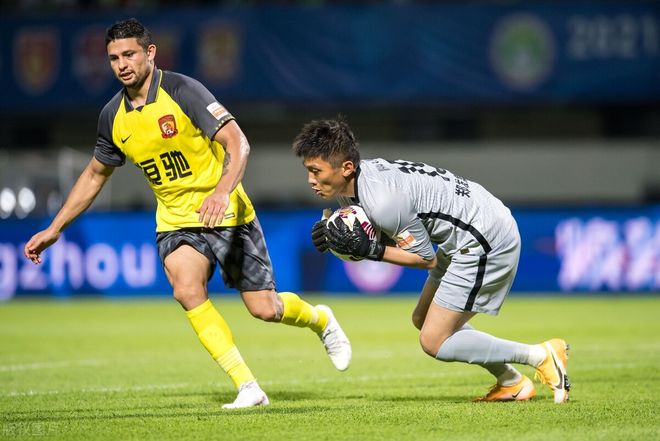 国际比赛日欧篮联传出新动向，上海海港门线救险，管理层表态：媒体盛赞，团队化学反应显著的简单介绍-九游体育下载